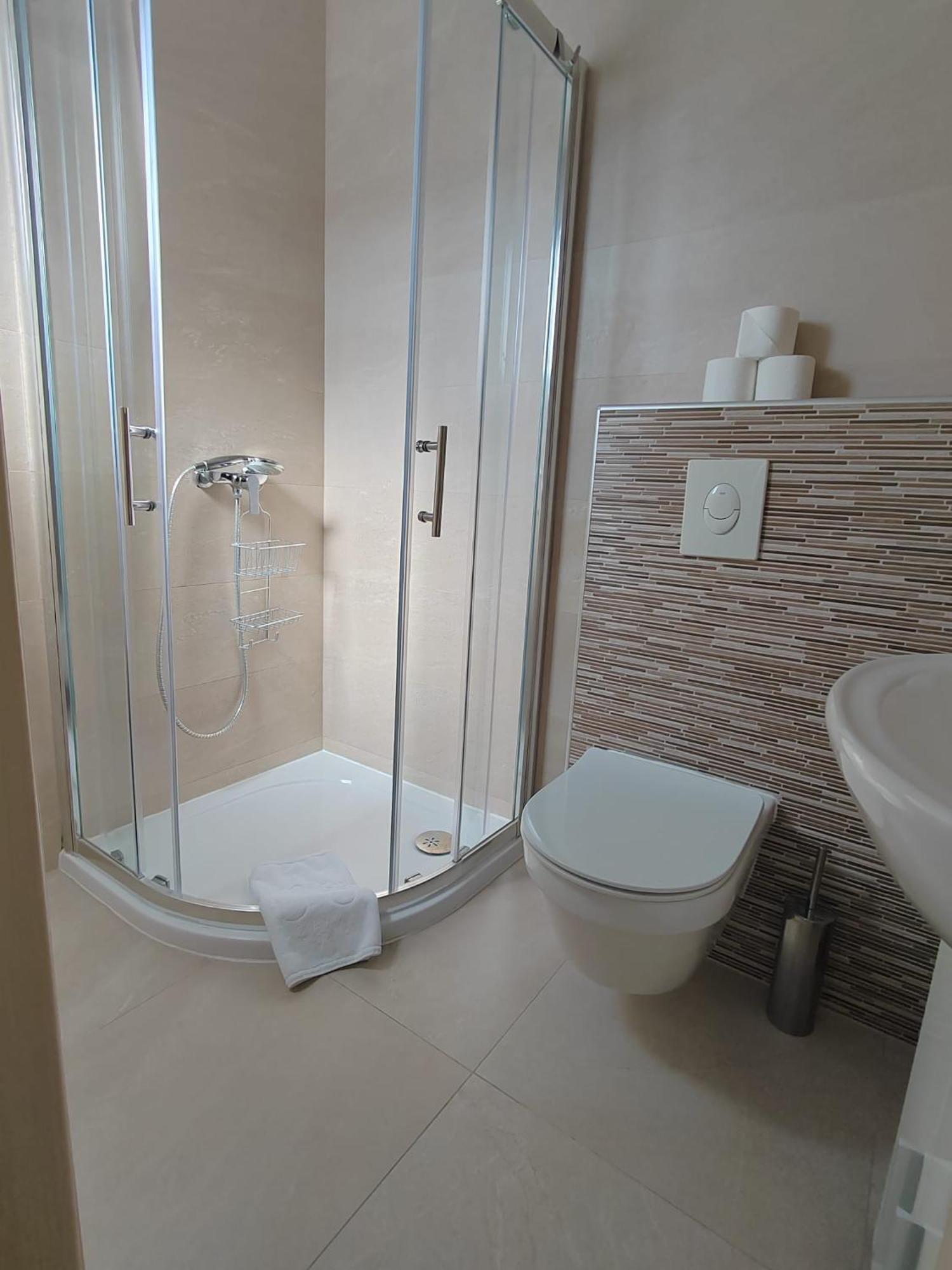 L&L Apartmani 1 بول المظهر الخارجي الصورة