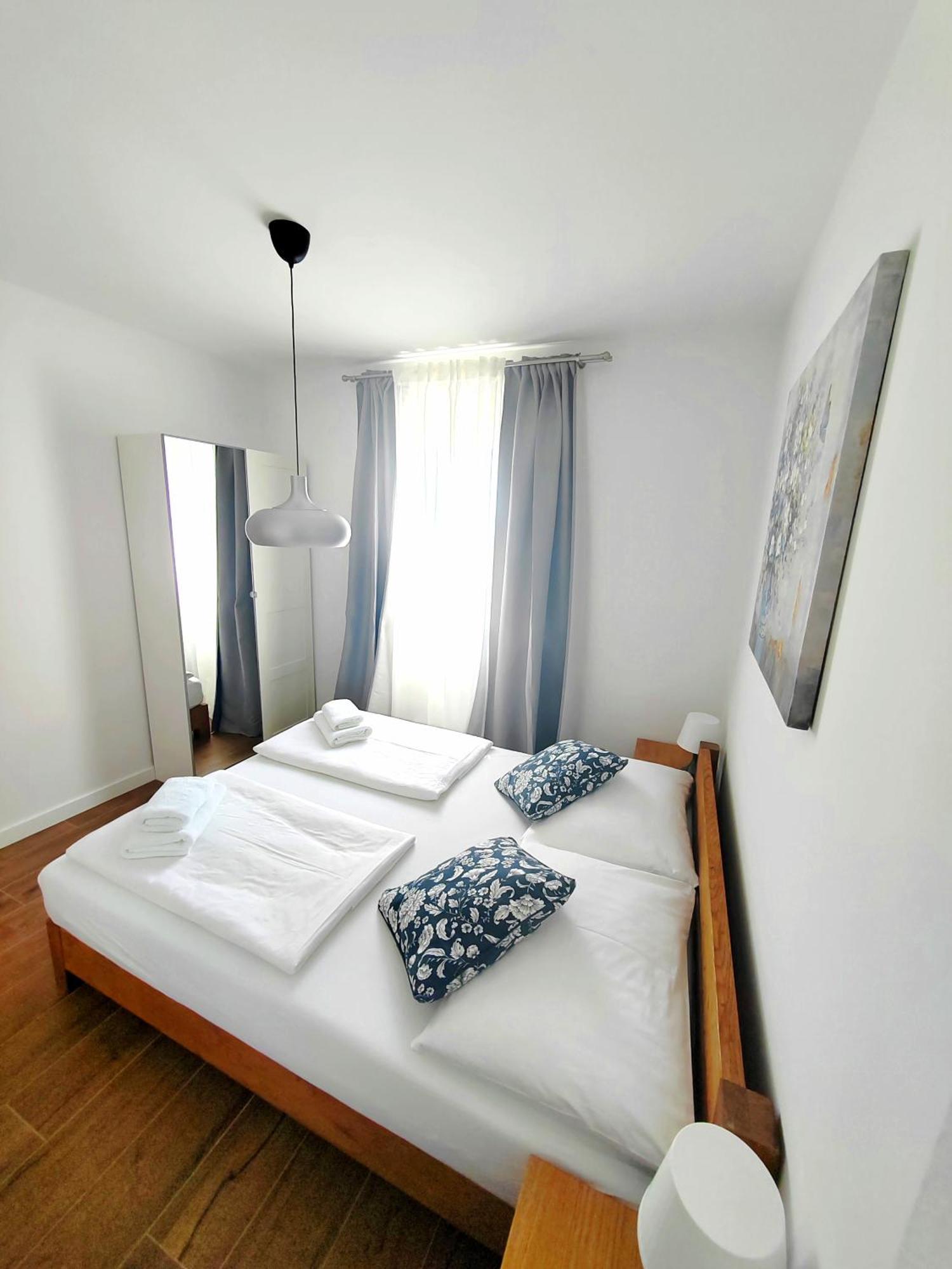 L&L Apartmani 1 بول المظهر الخارجي الصورة