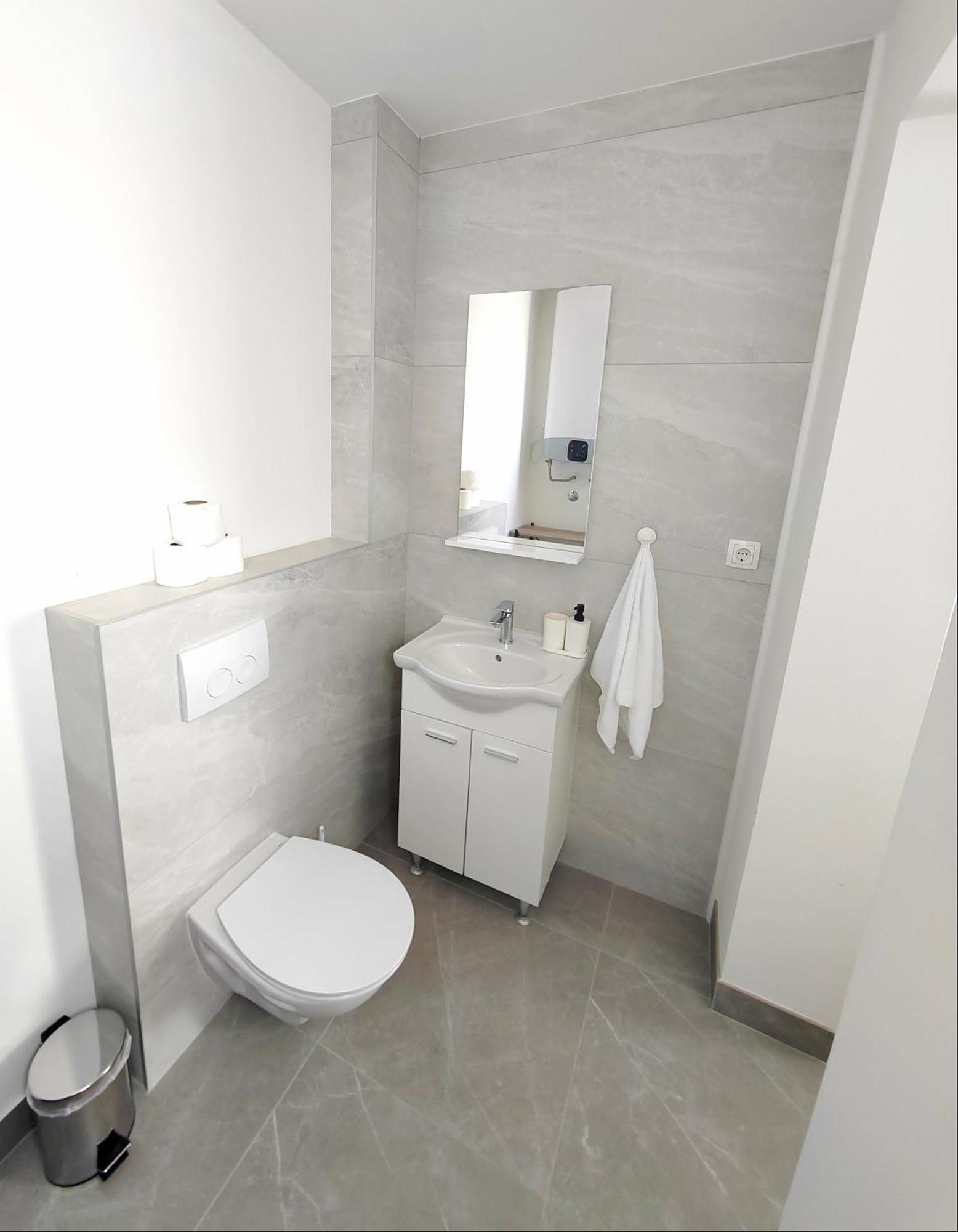 L&L Apartmani 1 بول المظهر الخارجي الصورة