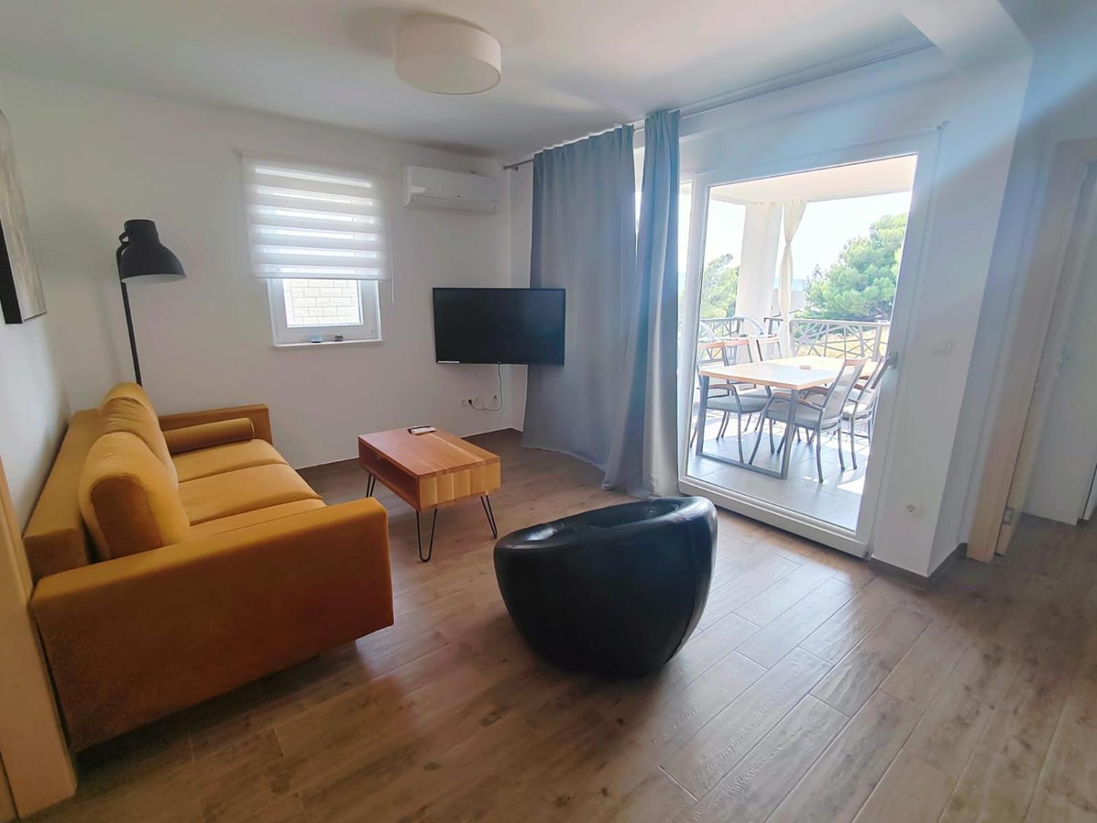 L&L Apartmani 1 بول المظهر الخارجي الصورة