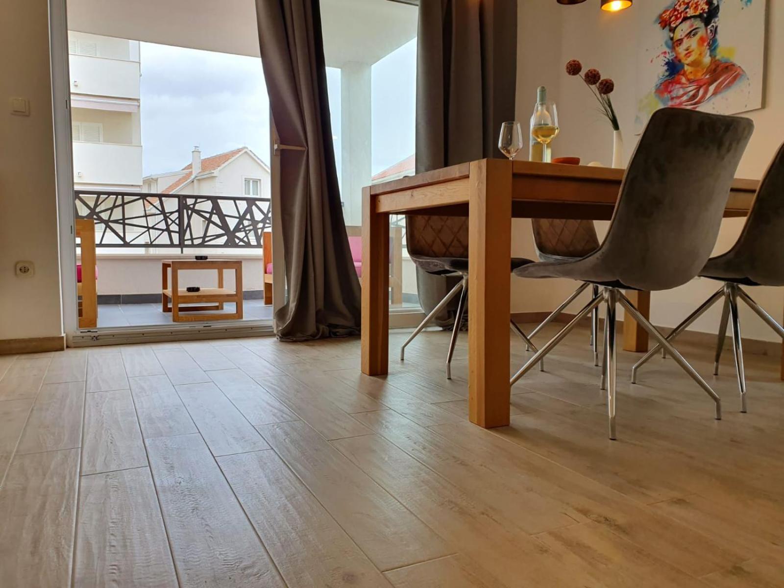 L&L Apartmani 1 بول المظهر الخارجي الصورة