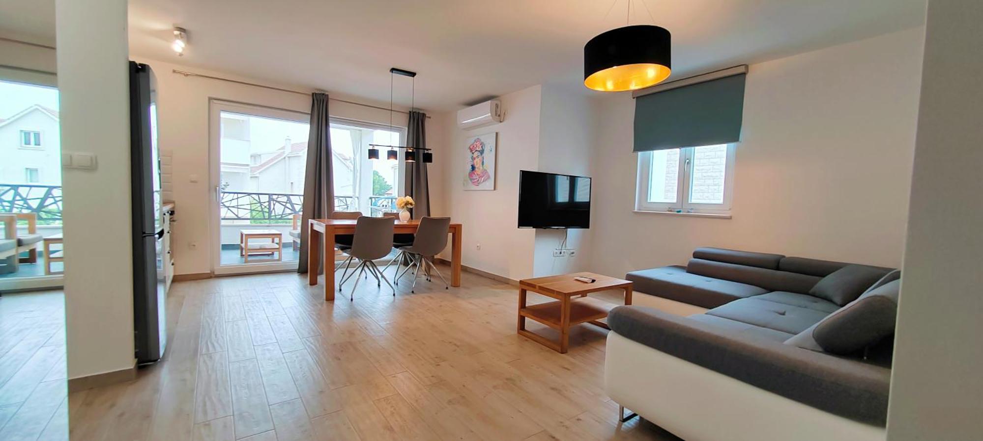 L&L Apartmani 1 بول المظهر الخارجي الصورة