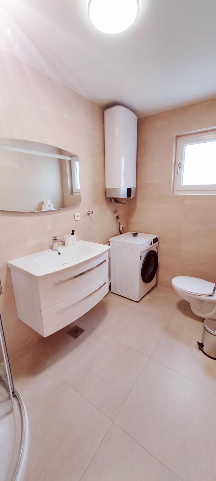 L&L Apartmani 1 بول المظهر الخارجي الصورة
