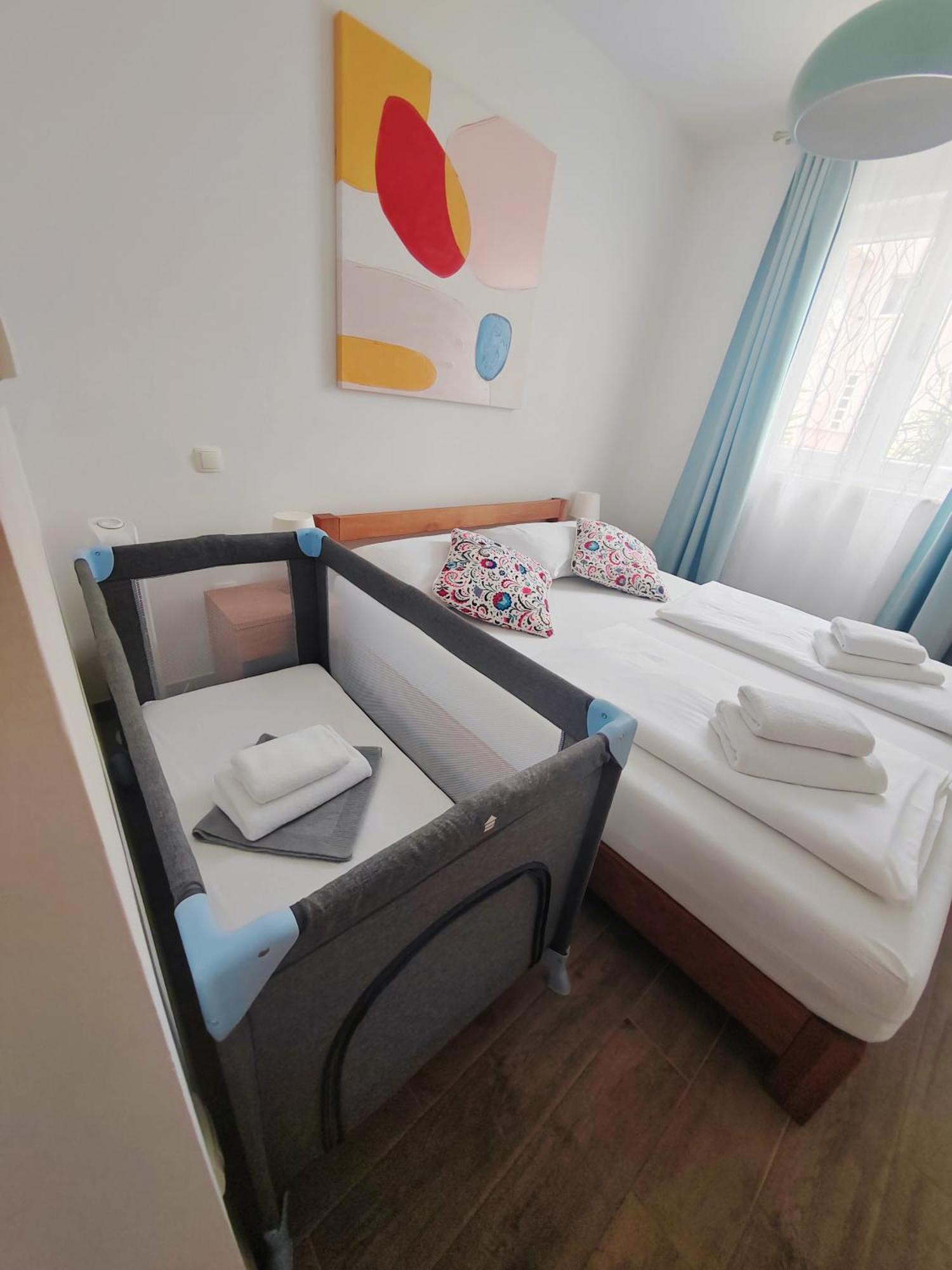 L&L Apartmani 1 بول المظهر الخارجي الصورة
