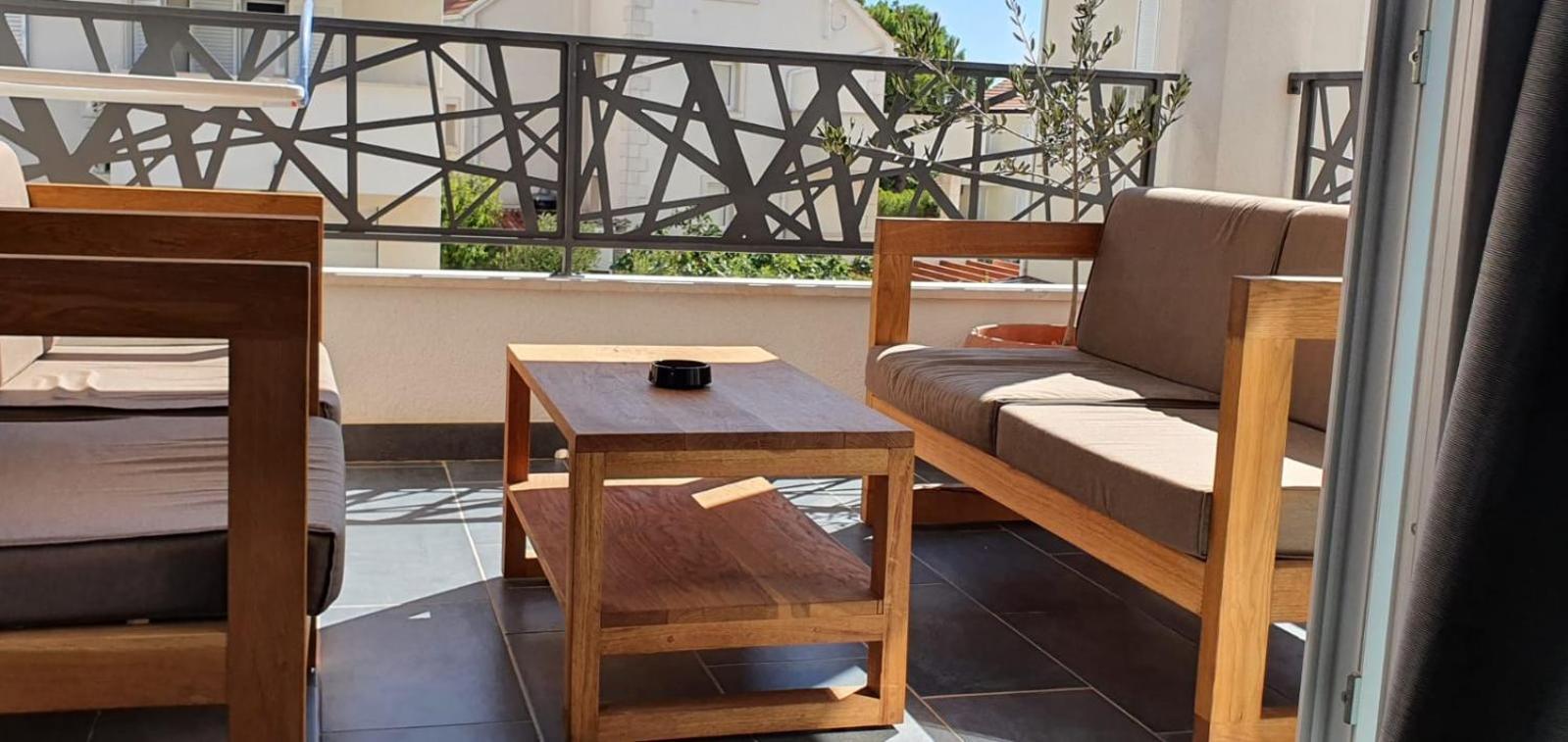 L&L Apartmani 1 بول المظهر الخارجي الصورة