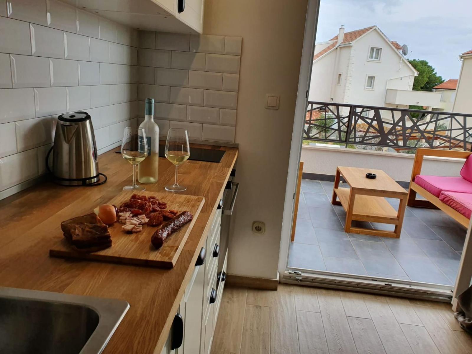 L&L Apartmani 1 بول المظهر الخارجي الصورة