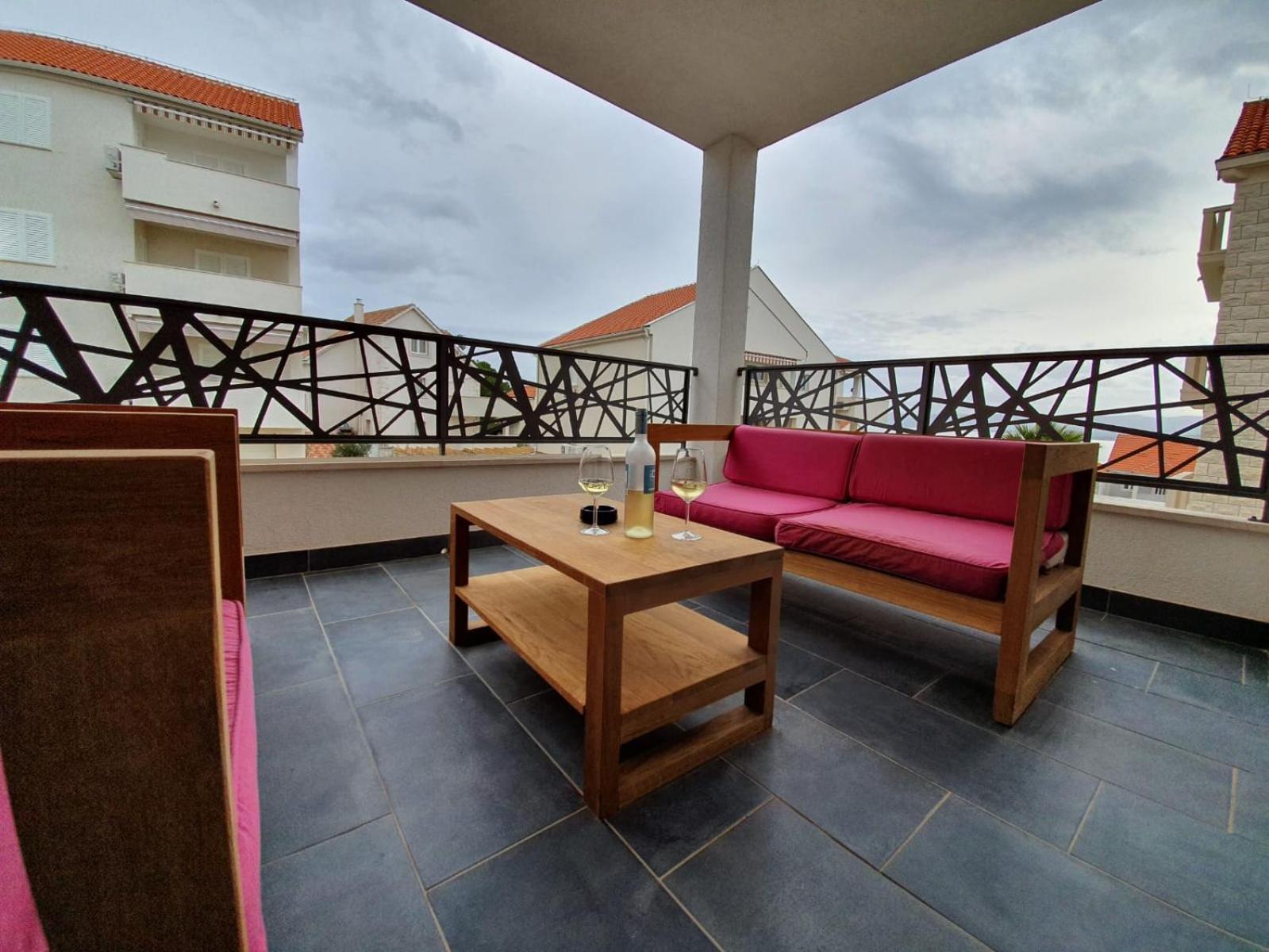 L&L Apartmani 1 بول المظهر الخارجي الصورة